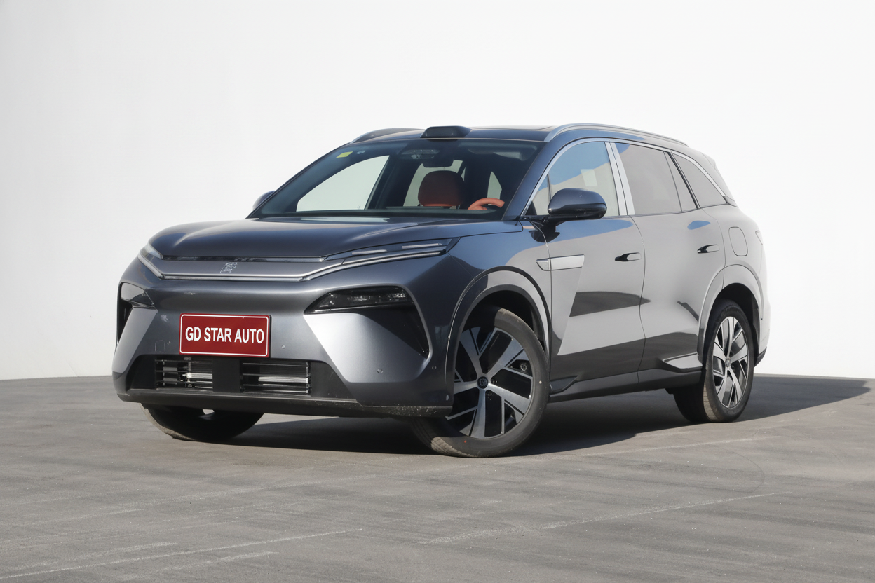 BYD BYD Tang L DM‑p 2025 | 200KM | AWD | LiDAR Flagship Trim — 3