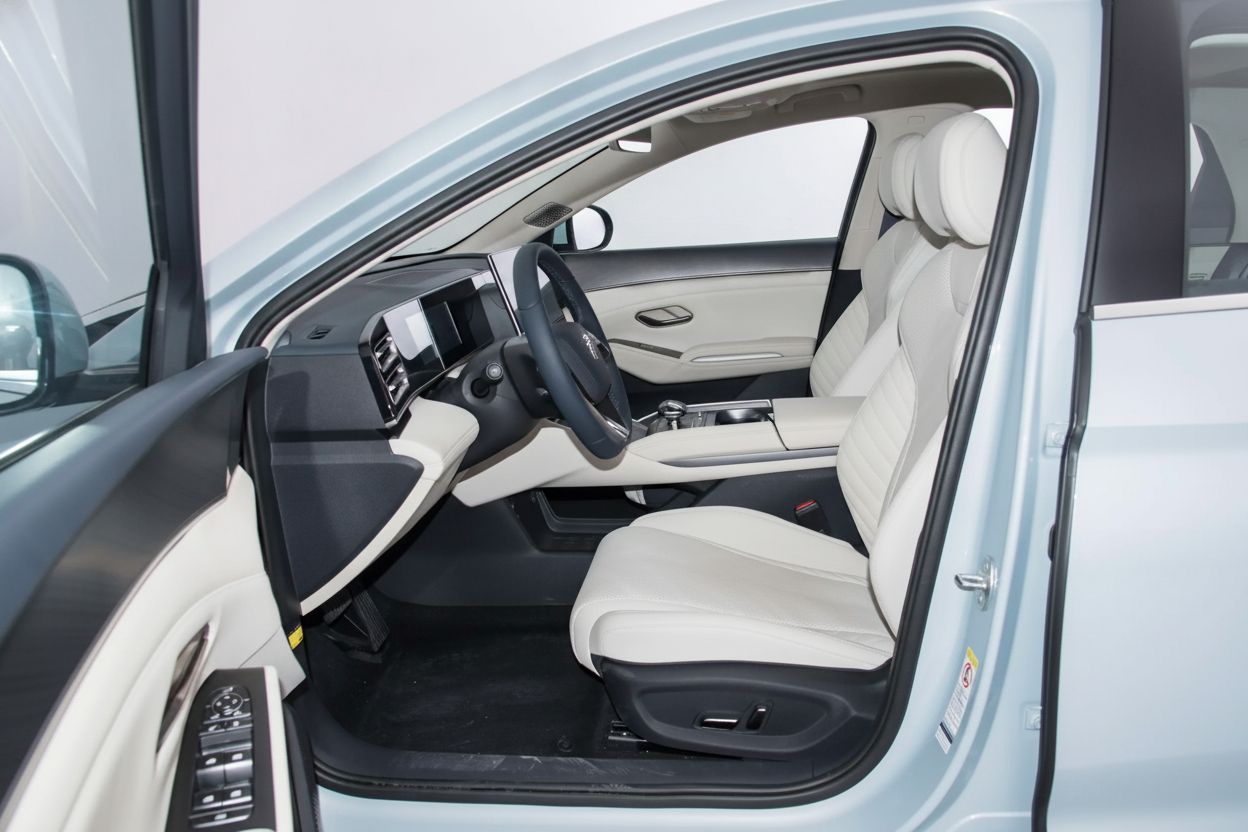 BYD Qin L DM-i 2024 120KM Excellence Edition — 7