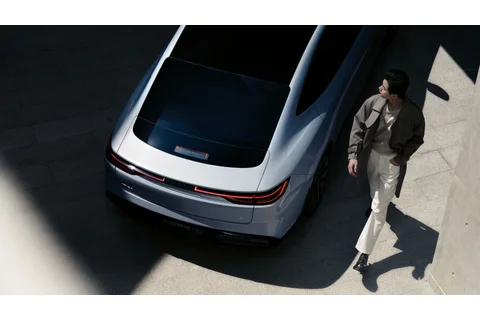Geely Galaxy E8 610KmExplorer Plus — 1