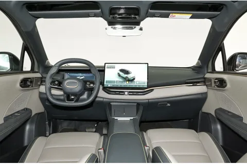 Lynk & Co 06 Ultra — 10